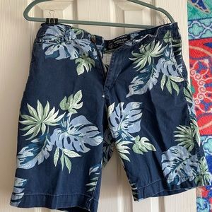 Tropical AE shorts